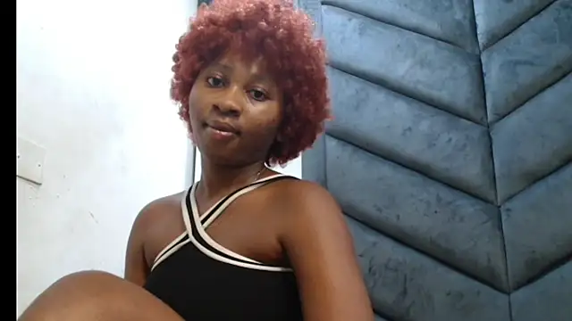 Snapshot of ebonyfinex chatting on May 23, 2026, 1:37 am ebonyfinex online show from May 23, 2026, 1:37 am