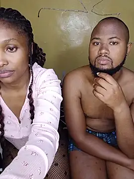 Sweet-Couple1 online show from May 16, 2026, 7:57 pm