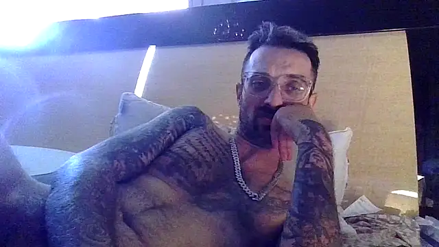MrDGrey online show from June 29, 2026, 11:15 pm