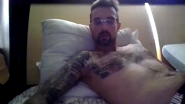 MrDGrey online show from June 28, 2026, 2:18 am