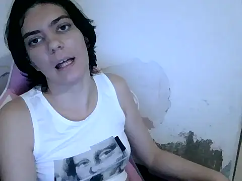 Snapshot of Angel_Ristoww chatting on May 27, 2026, 10:39 pm Angel Ristoww online show from May 27, 2026, 10:39 pm