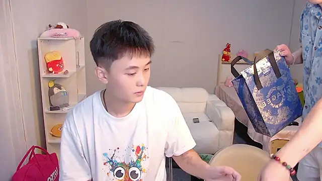 Snapshot of Chinese-Sweety chatting on July 4, 2026, 3:57 am Chinese-Sweety online show from July 4, 2026, 3:57 am