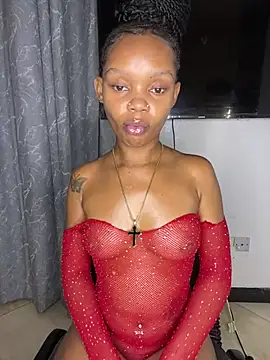 Snapshot of sexyie_caramel chatting on July 3, 2026, 7:09 pm sexyie caramel online show from July 3, 2026, 7:09 pm