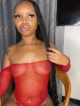 Snapshot of sexyie_caramel chatting on June 24, 2026, 2:48 pm sexyie caramel online show from June 24, 2026, 2:48 pm
