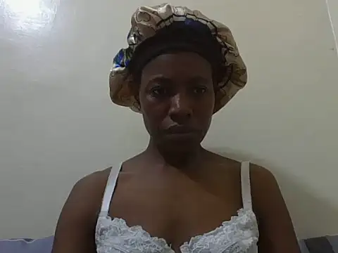 Eebony Bubbly online show from June 10, 2026, 8:37 am