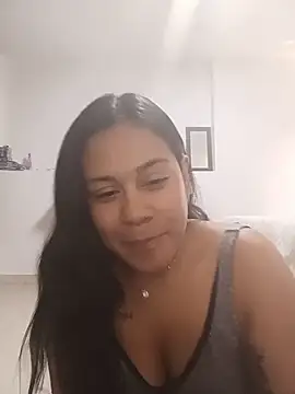ASHLEYHOTBOOM online show from May 26, 2026, 5:22 pm
