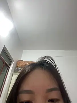 Rosie-2k online show from May 19, 2026, 12:56 pm