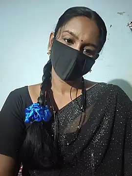 Snapshot of madhushree143 chatting on June 16, 2026, 4:45 am madhushree143 online show from June 16, 2026, 4:45 am