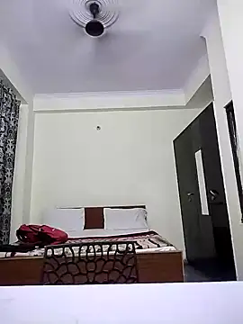 Snapshot of Miss_kirtii chatting on May 19, 2026, 6:31 am Miss kirtii online show from May 19, 2026, 6:31 am