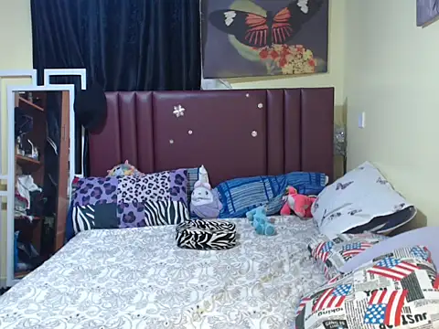 sexy Tam2 online show from June 14, 2026, 8:37 am