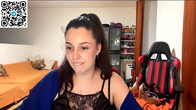 Snapshot of SweetFenomen67 chatting on June 20, 2026, 7:08 pm SweetFenomen67 online show from June 20, 2026, 7:08 pm