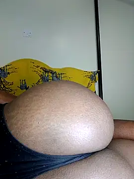 Sexy ass22 online show from May 18, 2026, 7:18 pm
