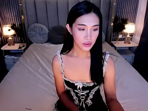 cleoCalixta online show from June 26, 2026, 4:07 am