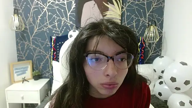 Allyshon  online show from June 15, 2026, 7:35 pm