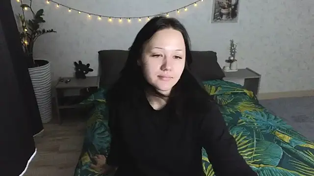 Tori cute online show from June 30, 2026, 2:33 am