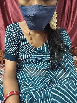 reshma124 online show from July 6, 2026, 1:45 am