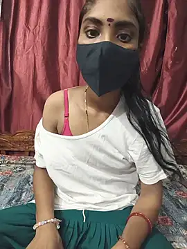 reshma124 online show from June 12, 2026, 9:40 am