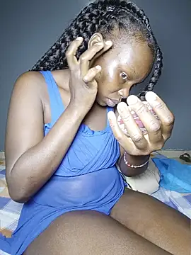 Sexymaurine online show from June 14, 2026, 3:02 pm