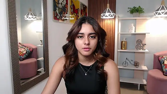 Snapshot of _Lucy_Grey_ chatting on June 25, 2026, 11:04 am Lucy Grey online show from June 25, 2026, 11:04 am