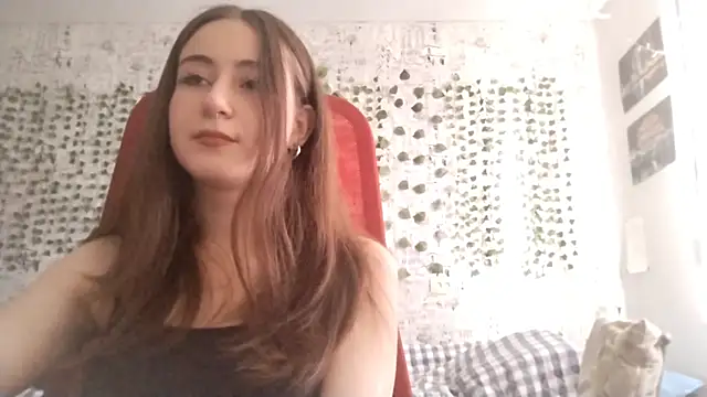 Snapshot of Pollykiss chatting on June 23, 2026, 9:18 am Pollykiss online show from June 23, 2026, 9:18 am