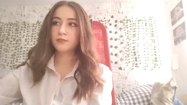 Snapshot of Pollykiss chatting on June 14, 2026, 9:32 am Pollykiss online show from June 14, 2026, 9:32 am