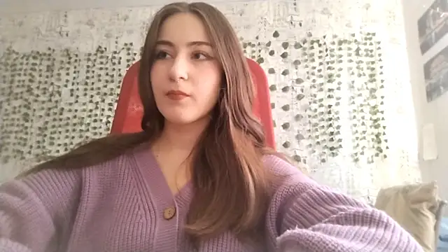 Snapshot of Pollykiss chatting on June 18, 2026, 10:09 am Pollykiss online show from June 18, 2026, 10:09 am