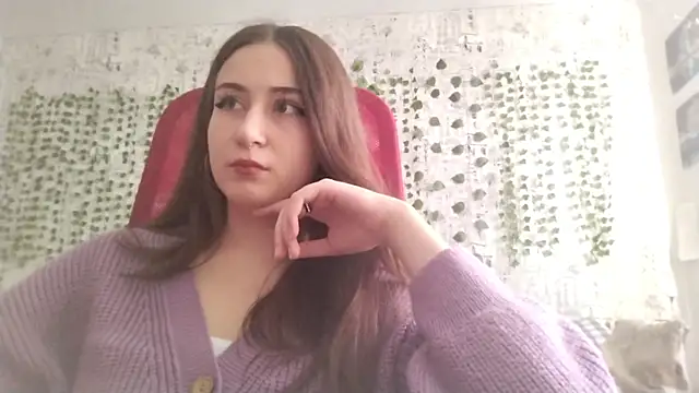 Snapshot of Pollykiss chatting on July 16, 2026, 10:45 am Pollykiss online show from July 16, 2026, 10:45 am