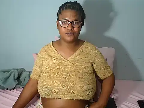 CandyYumsAerolaXX online show from May 21, 2026, 9:56 pm