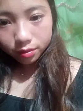Snapshot of 2Emily__ chatting on May 24, 2026, 10:04 am 2Emily online show from May 24, 2026, 10:04 am
