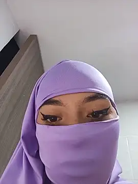 Snapshot of Samira_1 chatting on June 17, 2026, 10:08 pm Samira 1 online show from June 17, 2026, 10:08 pm