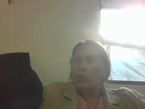 momshe2026 online show from May 25, 2026, 8:57 am