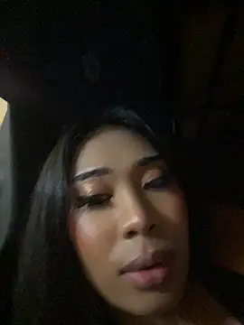 hugecock tamira online show from June 20, 2026, 6:40 am