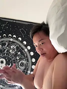 Snapshot of lovedsoft chatting on July 12, 2026, 6:58 am lovedsoft online show from July 12, 2026, 6:58 am