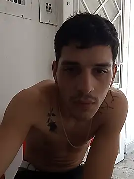 Snapshot of boy_max_latin chatting on July 5, 2026, 7:43 pm boy max latin online show from July 5, 2026, 7:43 pm