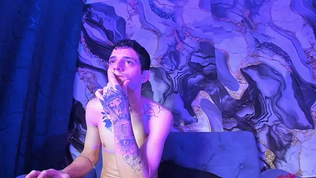 Snapshot of boy_max_latin chatting on June 2, 2026, 6:52 pm boy max latin online show from June 2, 2026, 6:52 pm