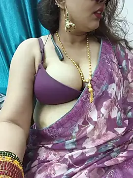 Snapshot of kavyabhabhi chatting on July 11, 2026, 4:40 pm kavyabhabhi online show from July 11, 2026, 4:40 pm