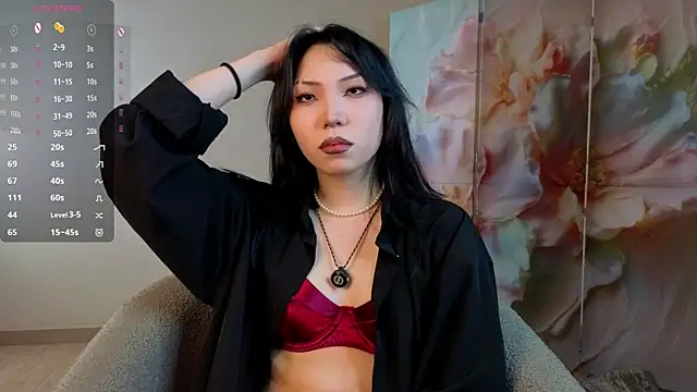 KristanTienken online show from July 3, 2026, 1:12 am