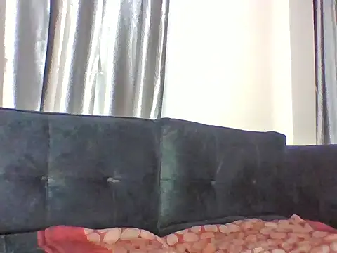 cythuu03 online show from May 31, 2026, 7:36 pm