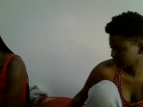 Snapshot of Vsexie chatting on June 16, 2026, 10:37 am Vsexie online show from June 16, 2026, 10:37 am