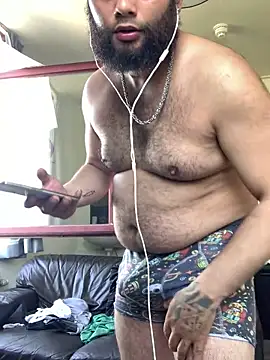 crimikeanu24 online show from June 16, 2026, 12:16 pm