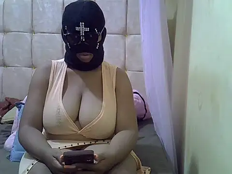 Cutestebonyy online show from June 29, 2026, 4:19 am