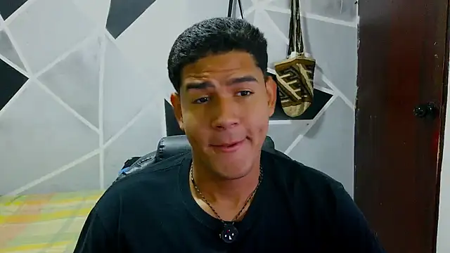  juanacock  online show from June 15, 2026, 12:05 pm