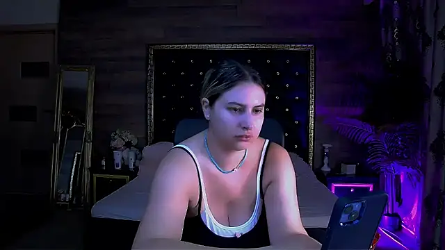 MiraHaze online show from September 15, 2025, 7:53 am