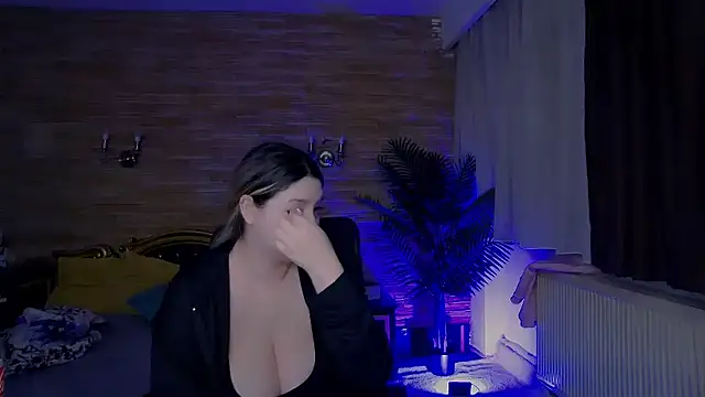 MiraHaze online show from March 10, 2025, 12:39 am