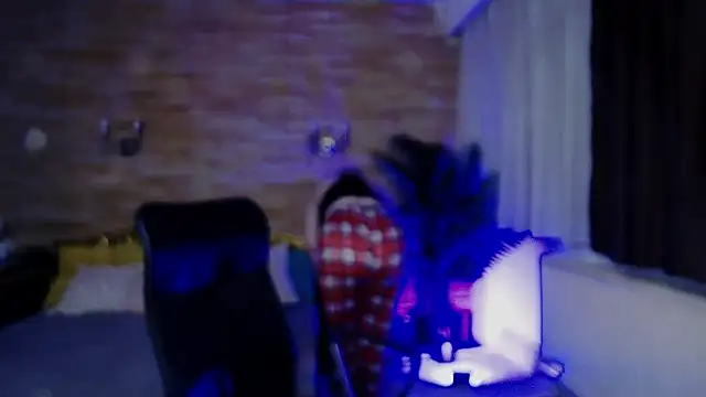 MiraHaze online show from February 28, 2025, 2:42 am
