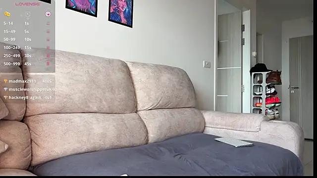 Snapshot of Leon_lovefitness chatting on June 20, 2026, 9:36 am Leon lovefitness online show from June 20, 2026, 9:36 am