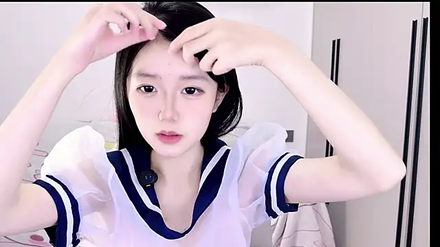 KylinKylin online show from June 15, 2026, 2:17 pm