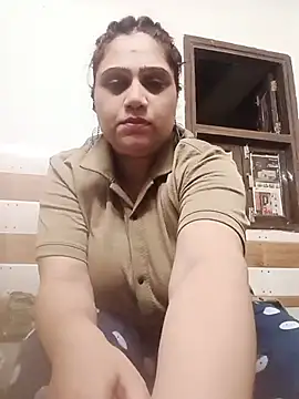 yourchahat27 online show from May 21, 2026, 5:32 pm