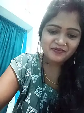 Raginilove online show from May 23, 2026, 5:34 pm
