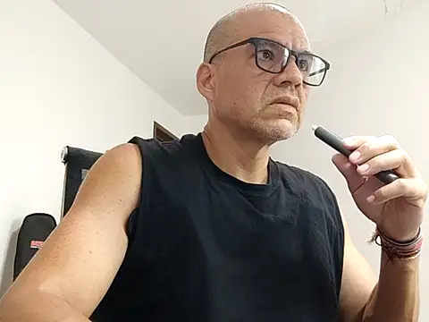 Gaceru01006 online show from July 6, 2026, 3:03 pm